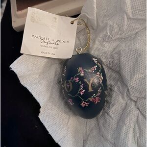 Rachael A. Peden painted Egg.  “Joy”